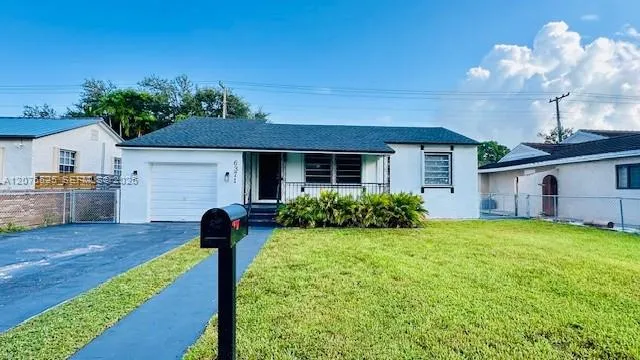 Listing  6371 SW 39th Street, Miami, FL 33155, Miami, FL 33155
