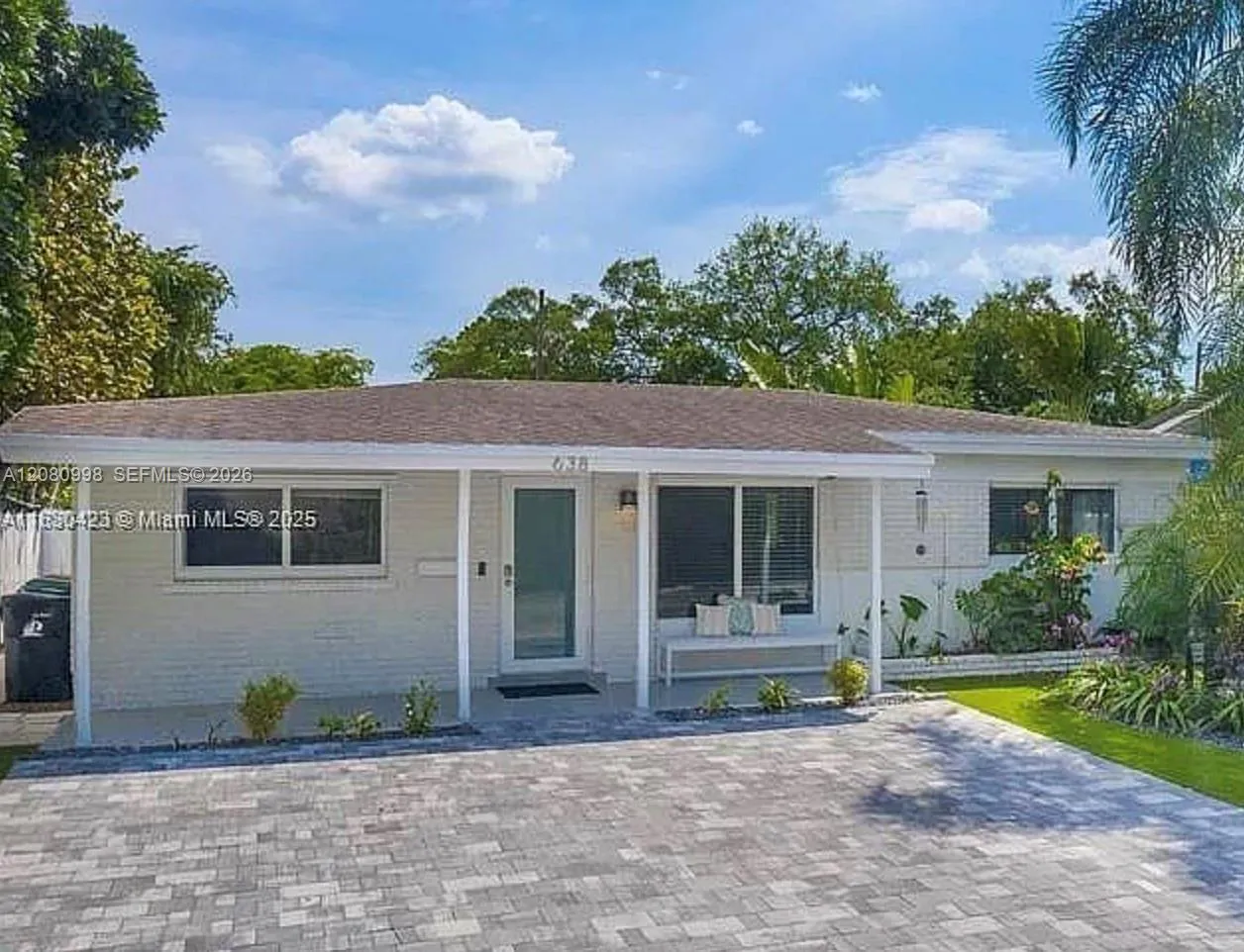 View details of listing 638 SW 5th Avenue B, Fort Lauderdale, FL 33315 Fort Lauderdale with MLS#