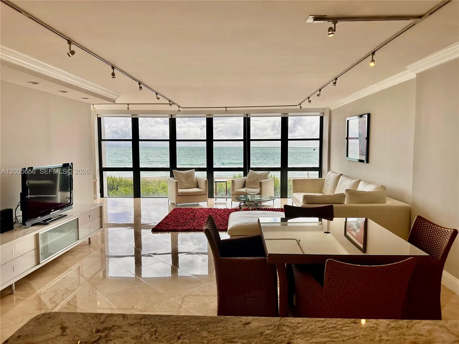 Listing  6423 Collins Avenue 306, Miami Beach, FL 33141, Miami Beach, FL 33141