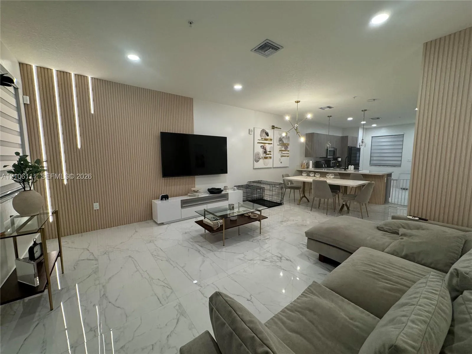 View details of listing 6450 NW 102nd Path 102, Doral, FL 33178 Doral with MLS#