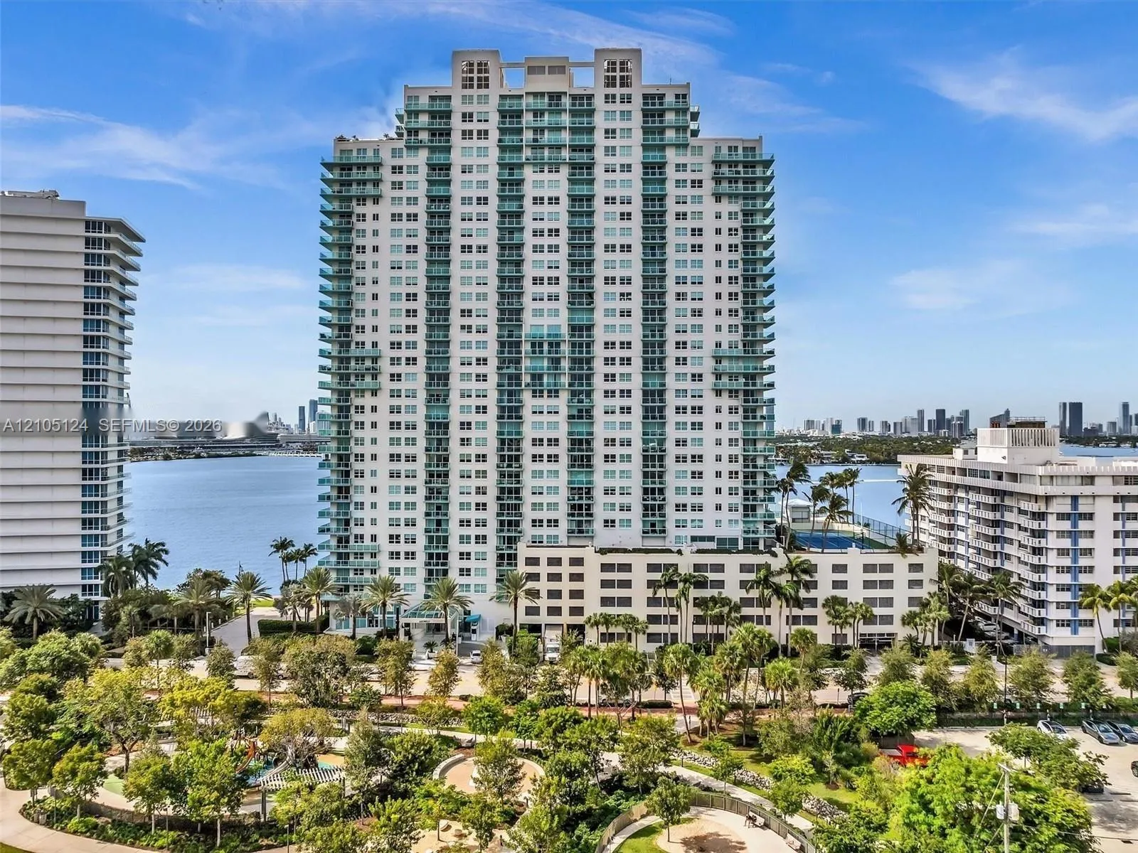 Listing  650 West Avenue 305, Miami Beach, FL 33139, Miami Beach, FL 33139