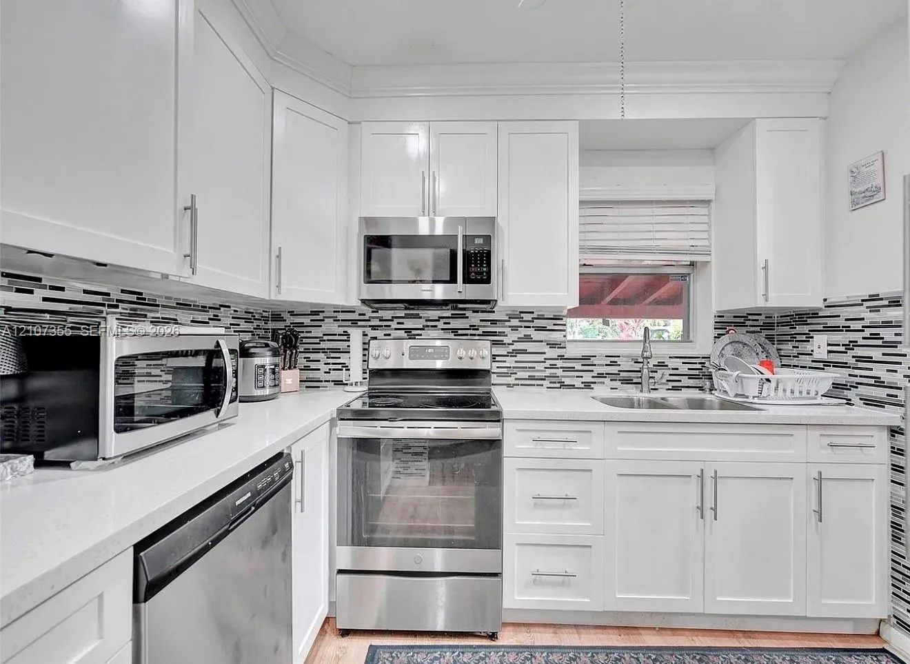 Listing  6505 Pines Parkway, Hollywood, FL 33023, Hollywood, FL 33023