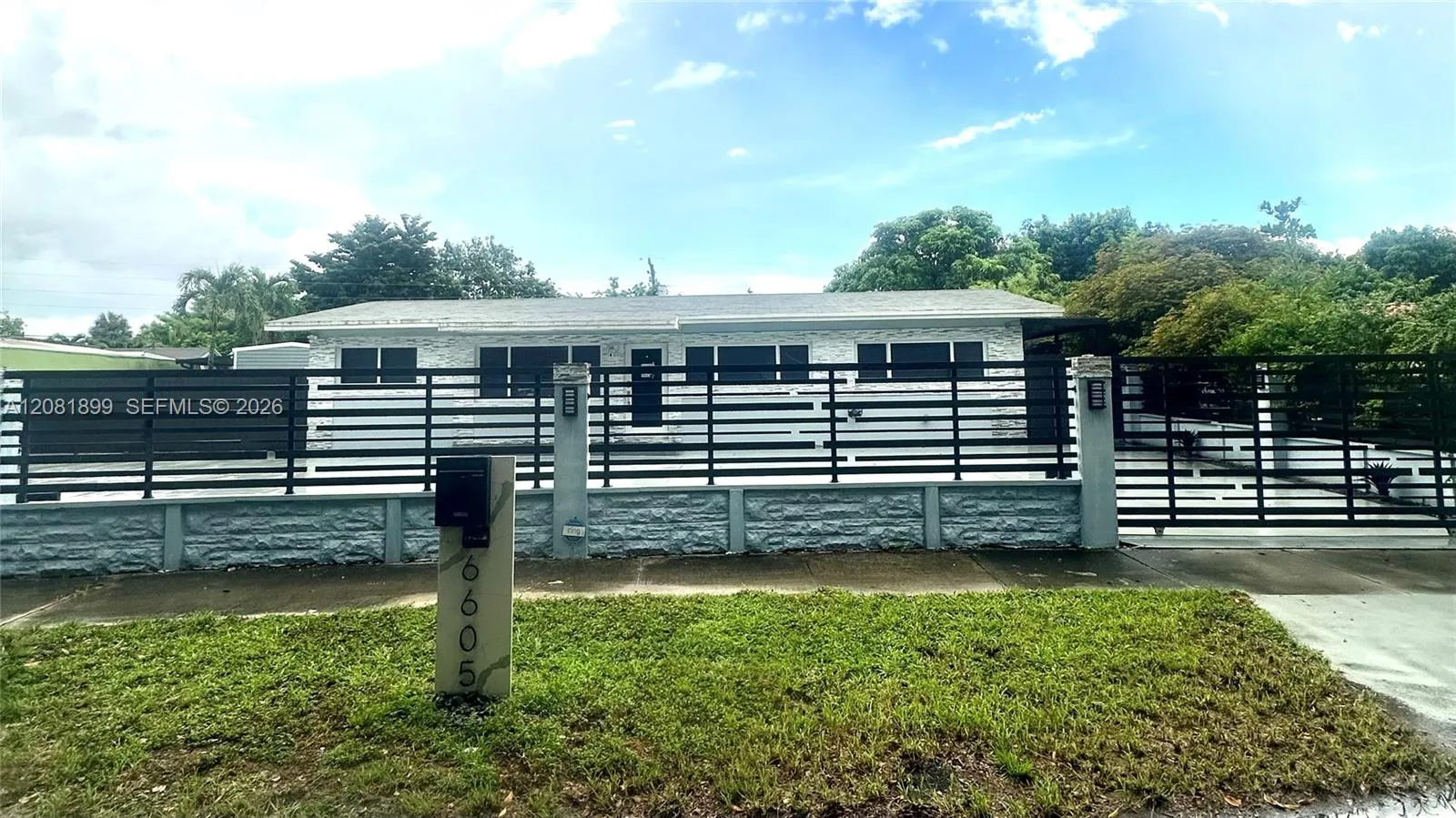 Listing  6605 W 6th Avenue 0, Hialeah, FL 33012, Hialeah, FL 33012