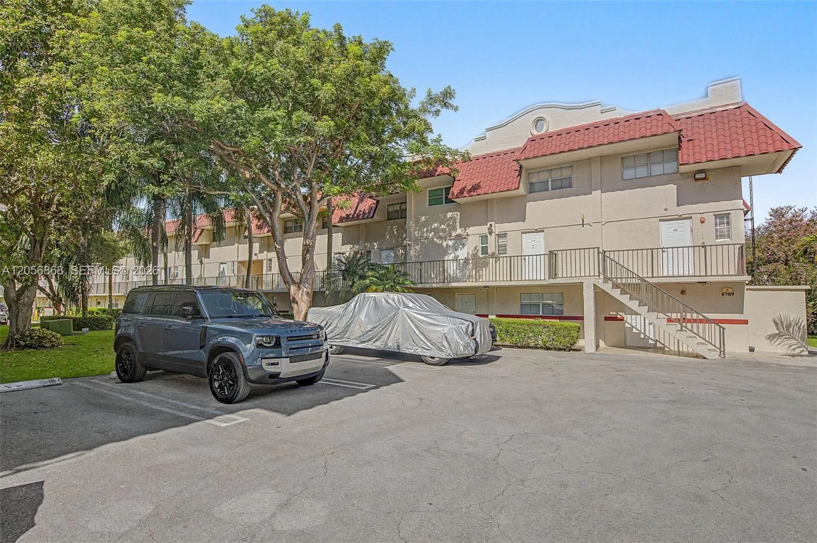 View details of listing 6709 N Kendall Drive 223, Pinecrest, FL 33156 Pinecrest with MLS# 
