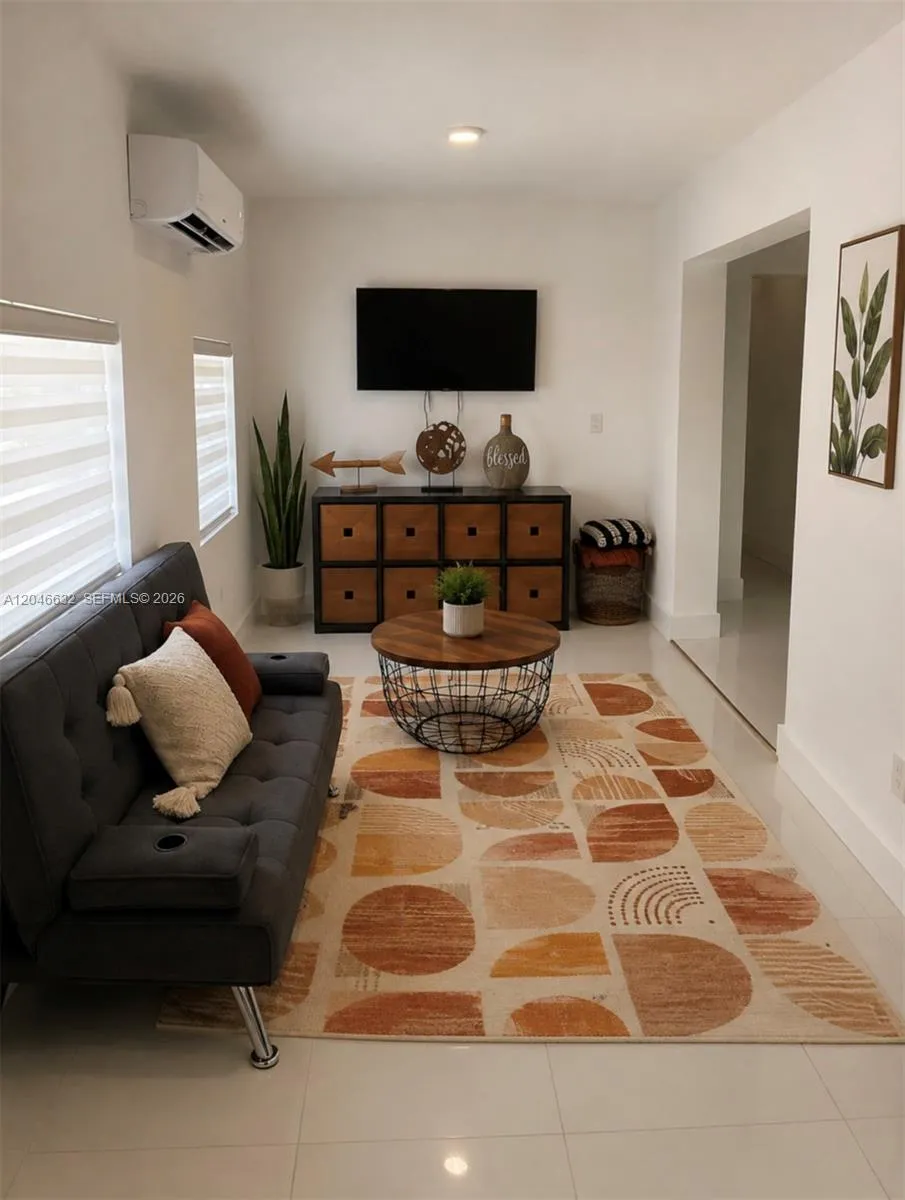 Listing  6716 NW 6th Avenue 2, Miami, FL 33150, Miami, FL 33150