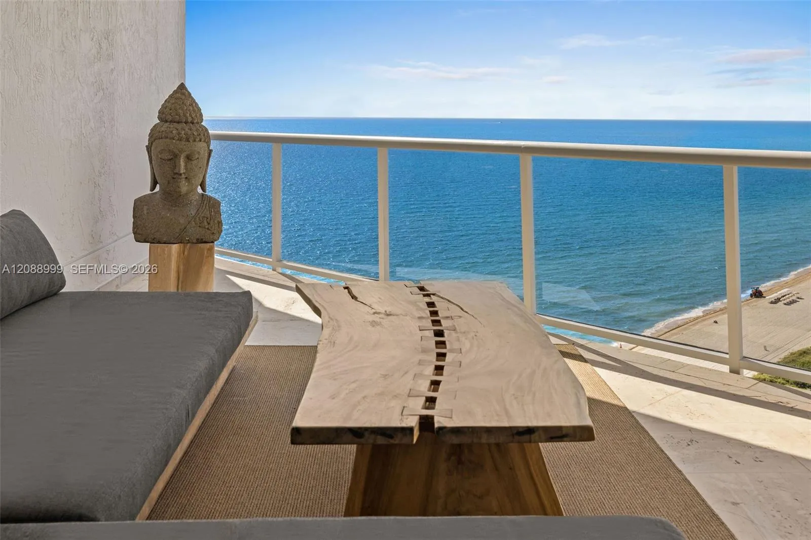 Listing  6767 Collins Avenue 2206, Miami Beach, FL 33141, Miami Beach, FL 33141