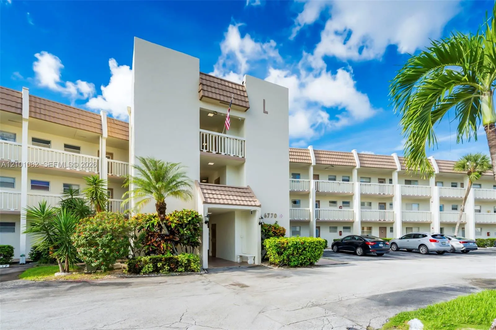 Listing  6770 Royal Palm Boulevard 211L, Margate, FL 33063, Margate, FL 33063