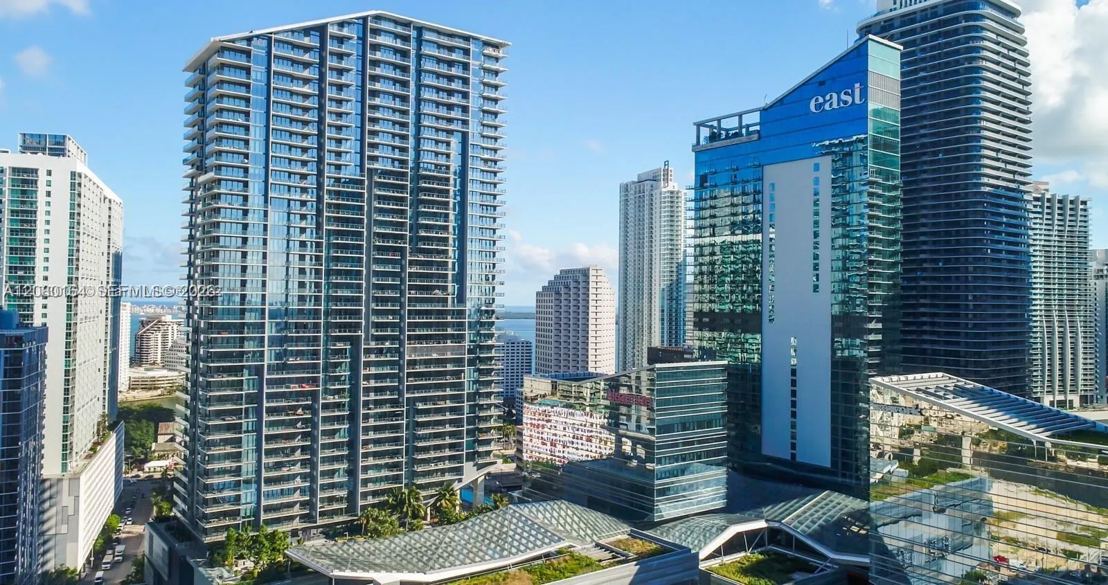 View details of listing 68 SE 6th Street 1912, Miami, FL 33131 Miami with MLS#