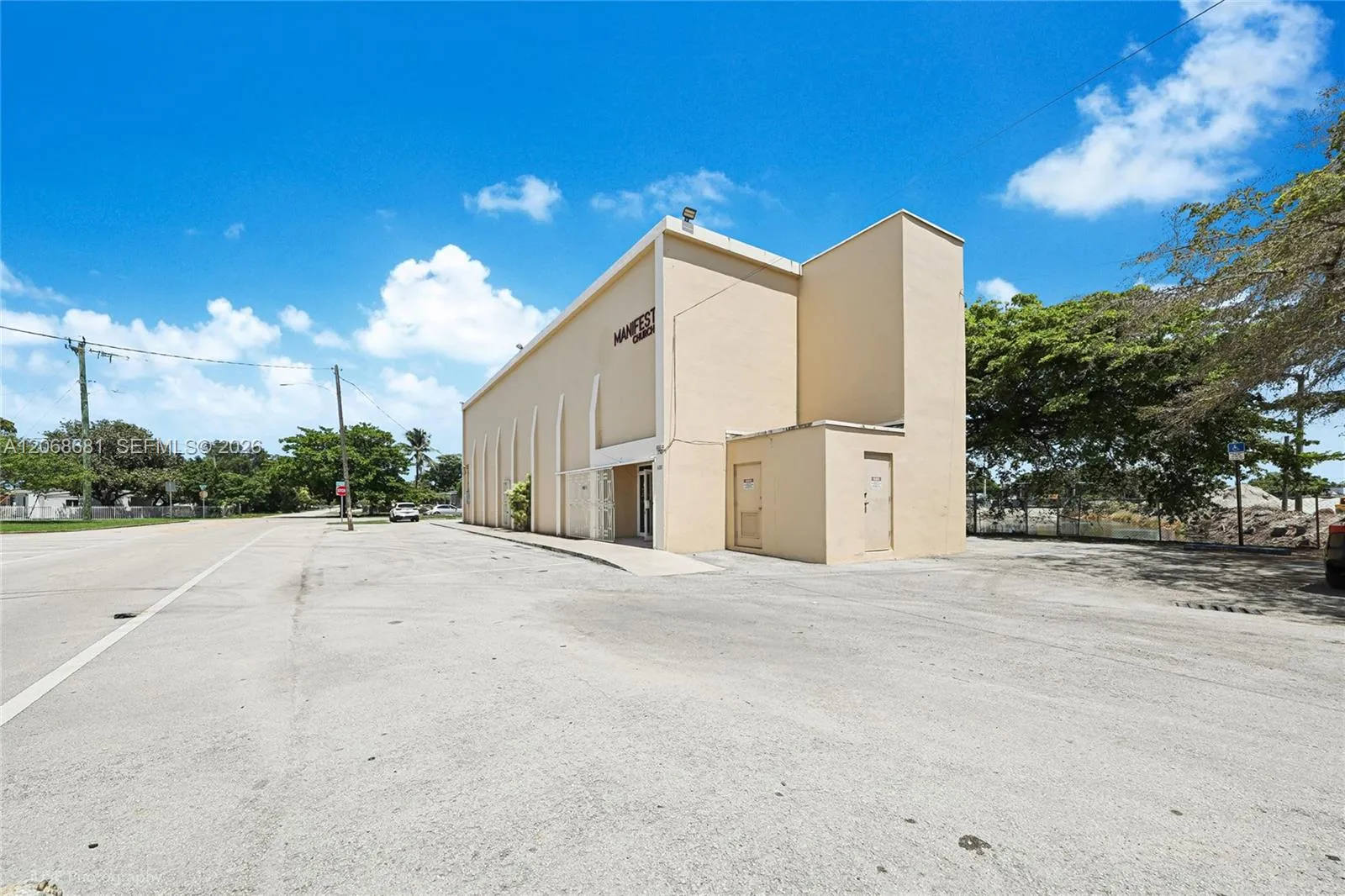 View details of listing 680 Superior Street, Opa-Locka, FL 33054 Opa-Locka with MLS#