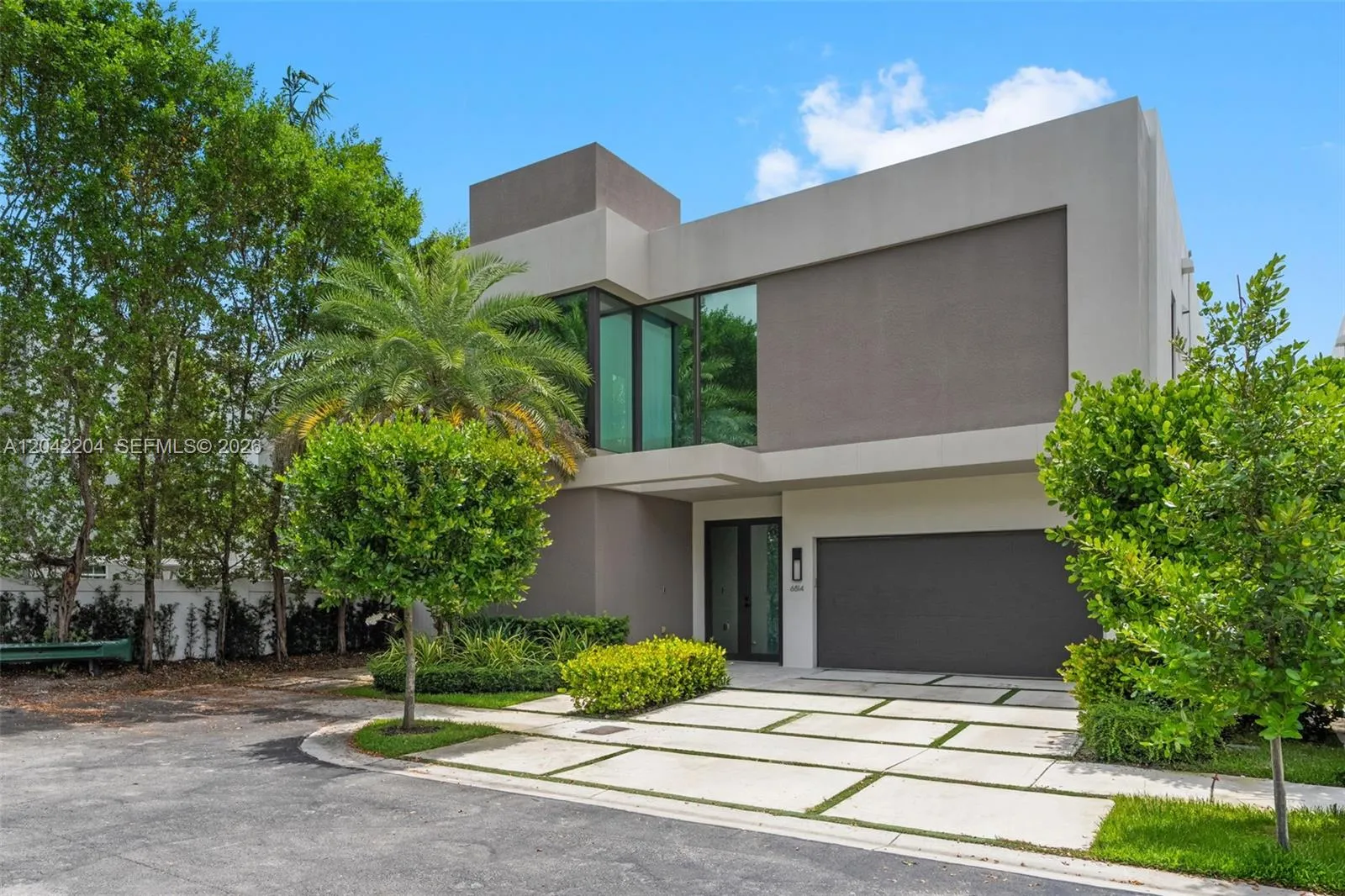 Listing  6814 NW 104th Court, Doral, FL 33178, Doral, FL 33178