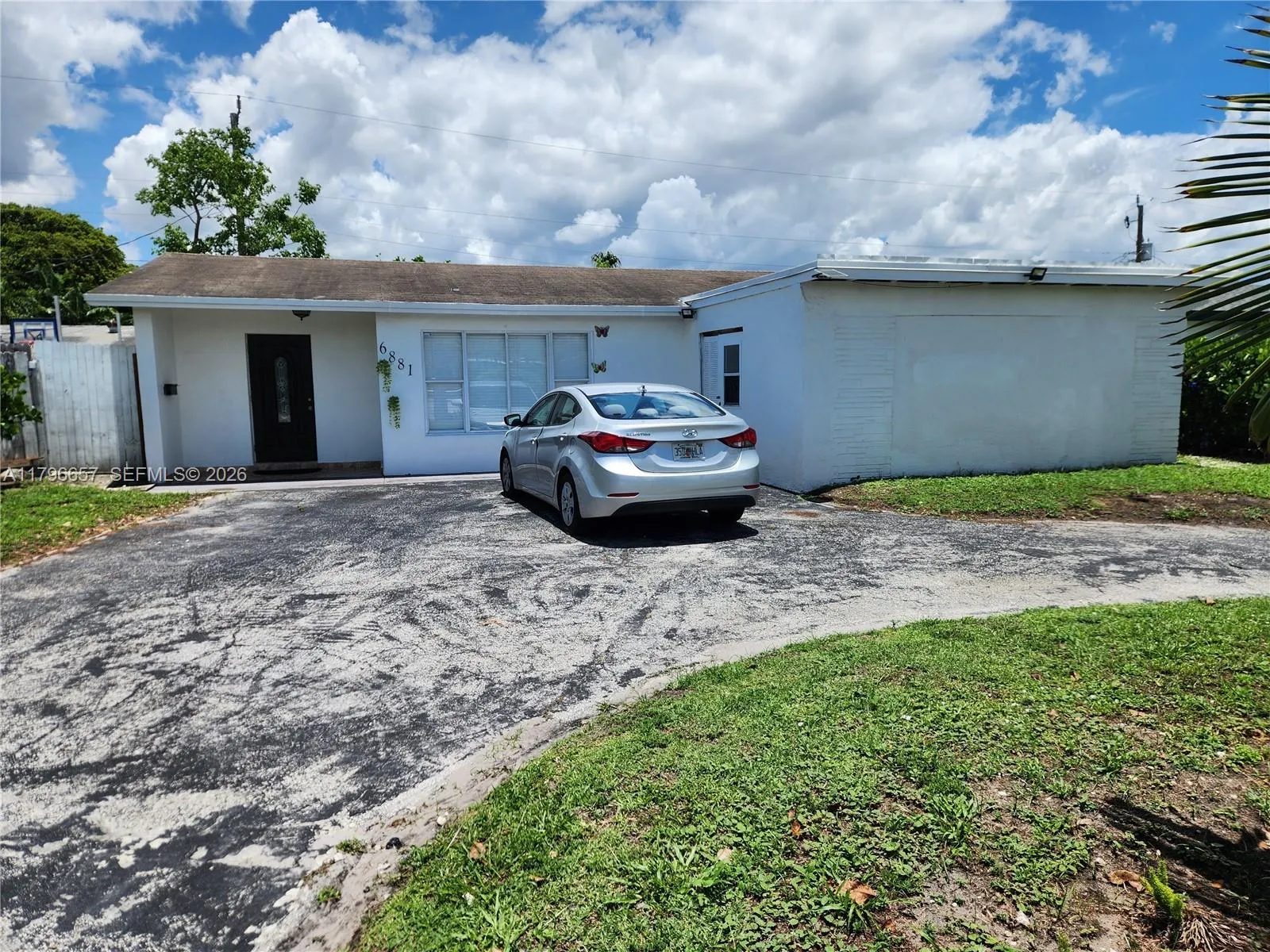 View details of listing 6881 Sheridan Street, Hollywood, FL 33024 Hollywood with MLS# 