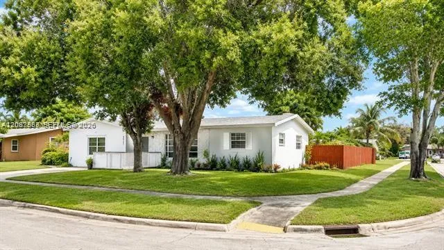 Listing  6921 NW 5th Court, Margate, FL 33063, Margate, FL 33063