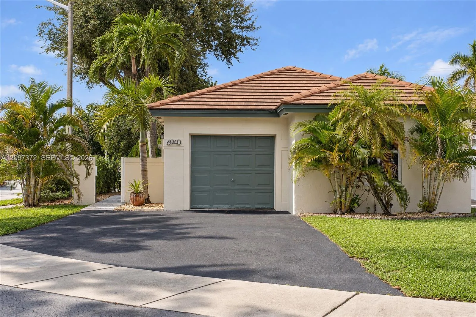 Listing  6940 SW 148th Lane, Davie, FL 33331, Davie, FL 33331