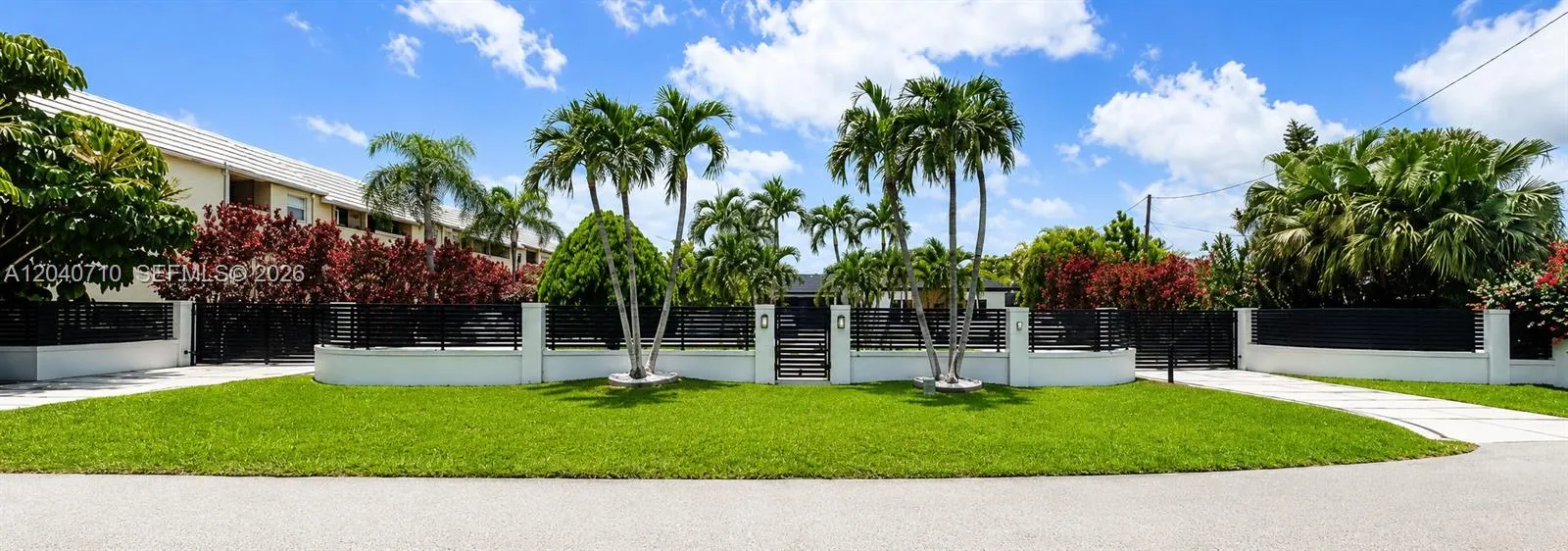 Listing  6940 SW 89th Court, Miami, FL 33173, Miami, FL 33173
