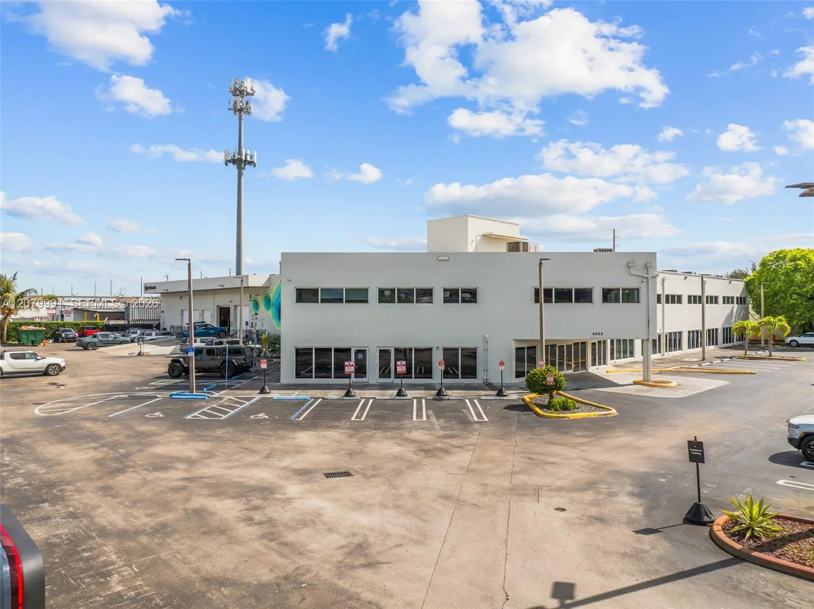 Listing  6955 NW 52nd Street, Miami, FL 33166, Miami, FL 33166