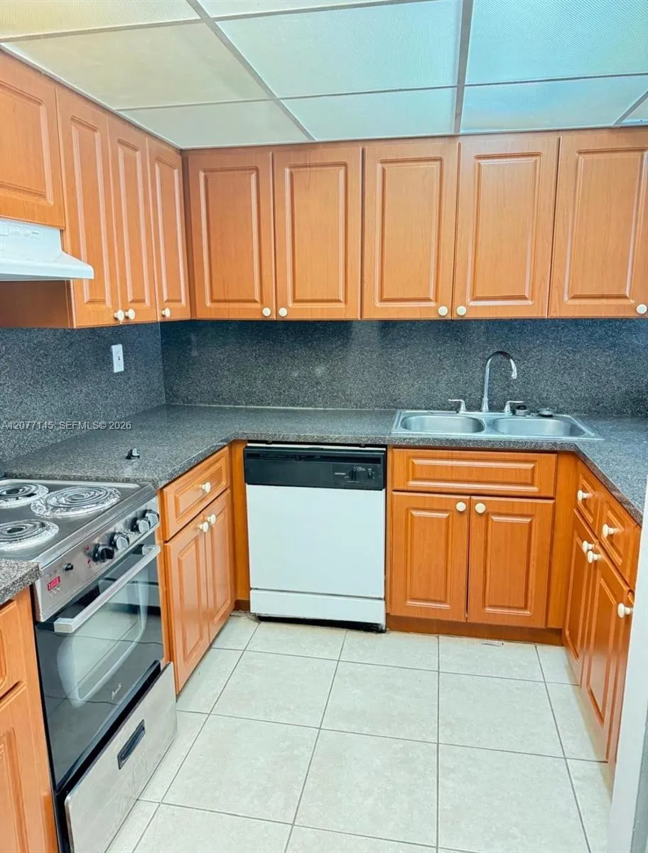 View details of listing 6960 Miami Gardens Drive 2-225, Hialeah, FL 33015 Hialeah with MLS#