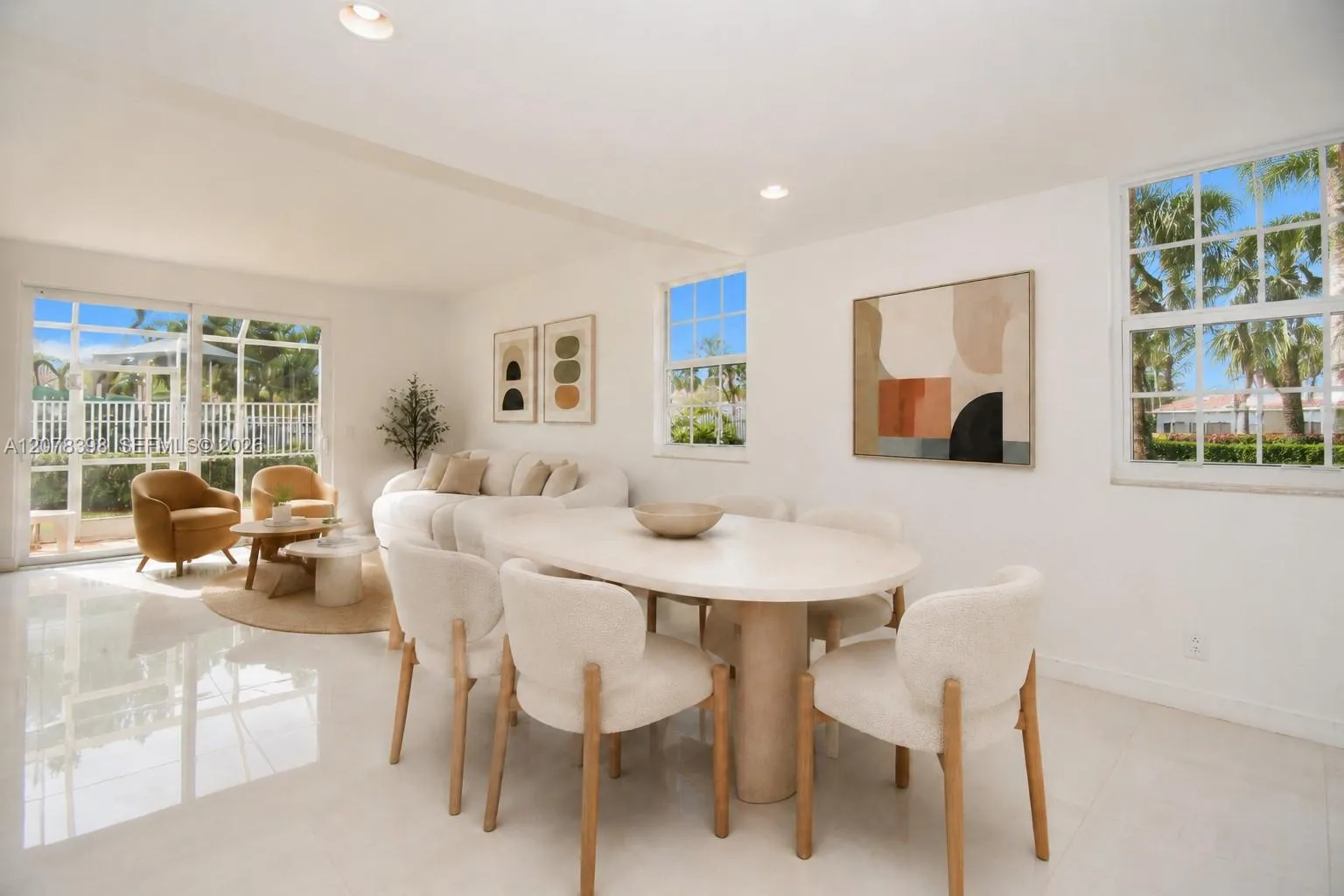 View details of listing 700 Sorrento Drive, Weston, FL 33326 Weston with MLS#