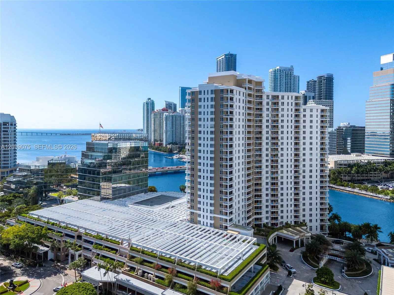 View details of listing 701 Brickell Key Boulevard 1004, Miami, FL 33131 Miami with MLS#