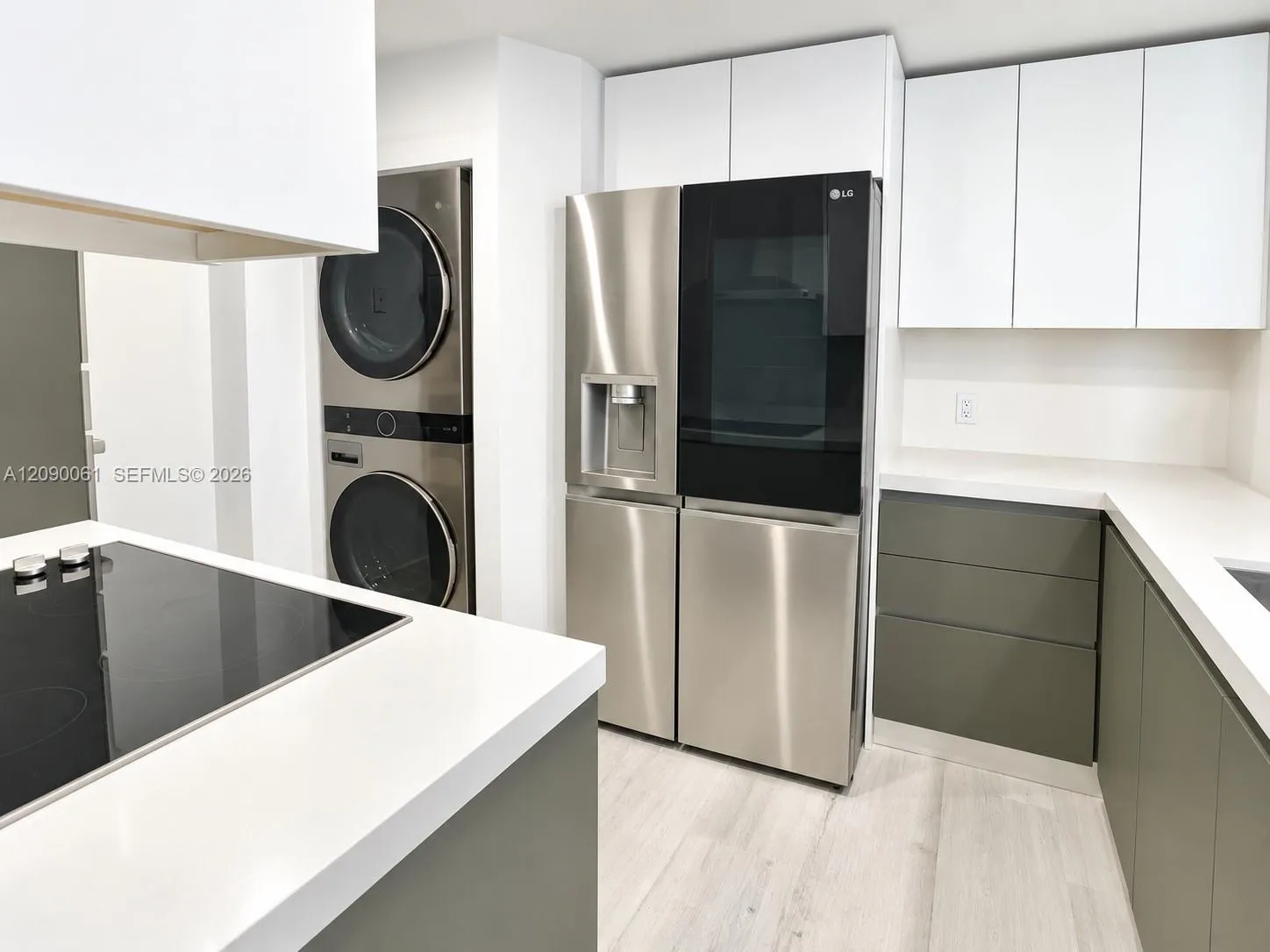 Listing  701 Brickell Key Boulevard 1111, Miami, FL 33131, Miami, FL 33131