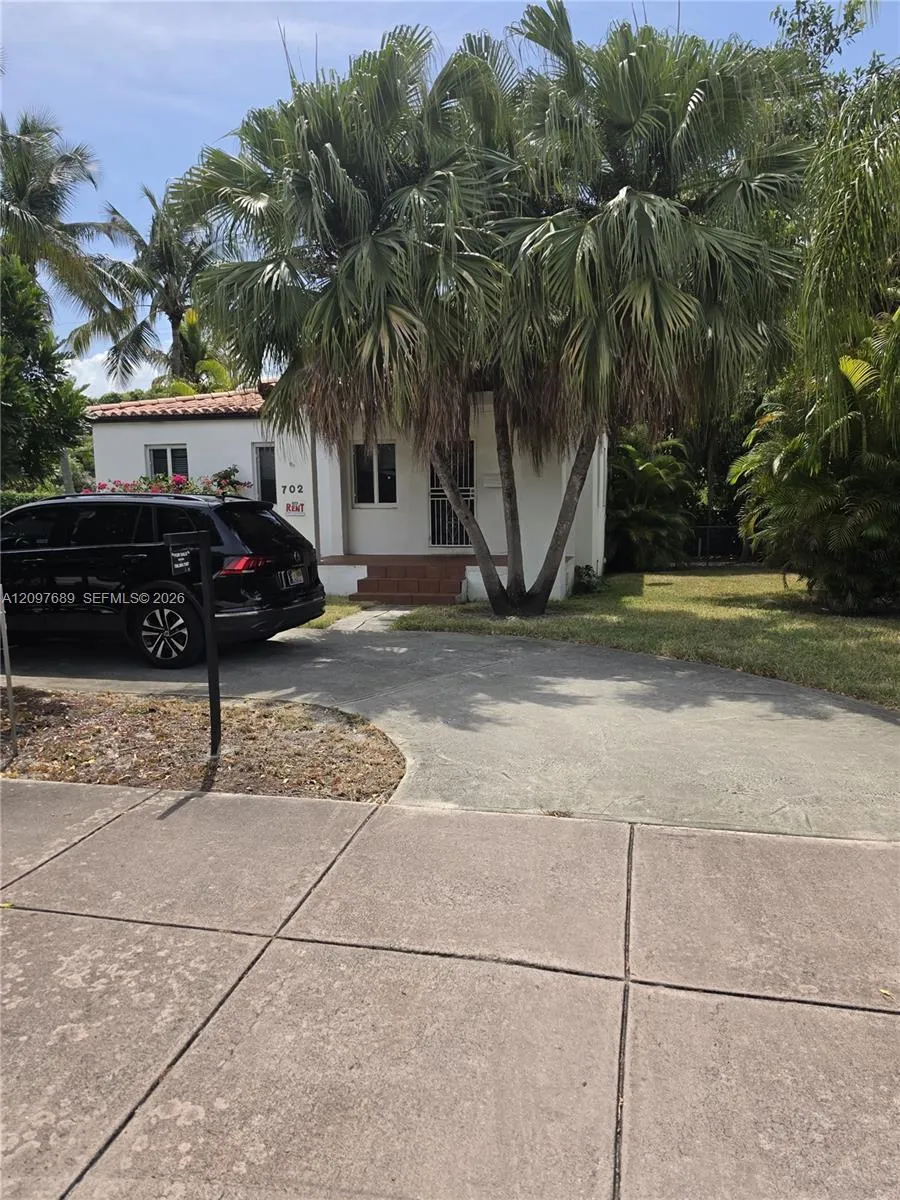 View details of listing 702 Boabadilla Street, Coral Gables, FL 33134 Coral Gables with MLS#