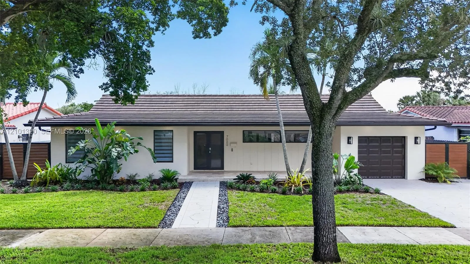 View details of listing 7020 Bamboo Street, Miami Lakes, FL 33014 Miami Lakes with MLS#