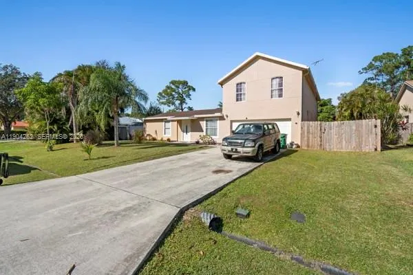 Listing  707 SE Karrigan Terrace, Port St. Lucie, FL 34983, Port St. Lucie, FL 34983