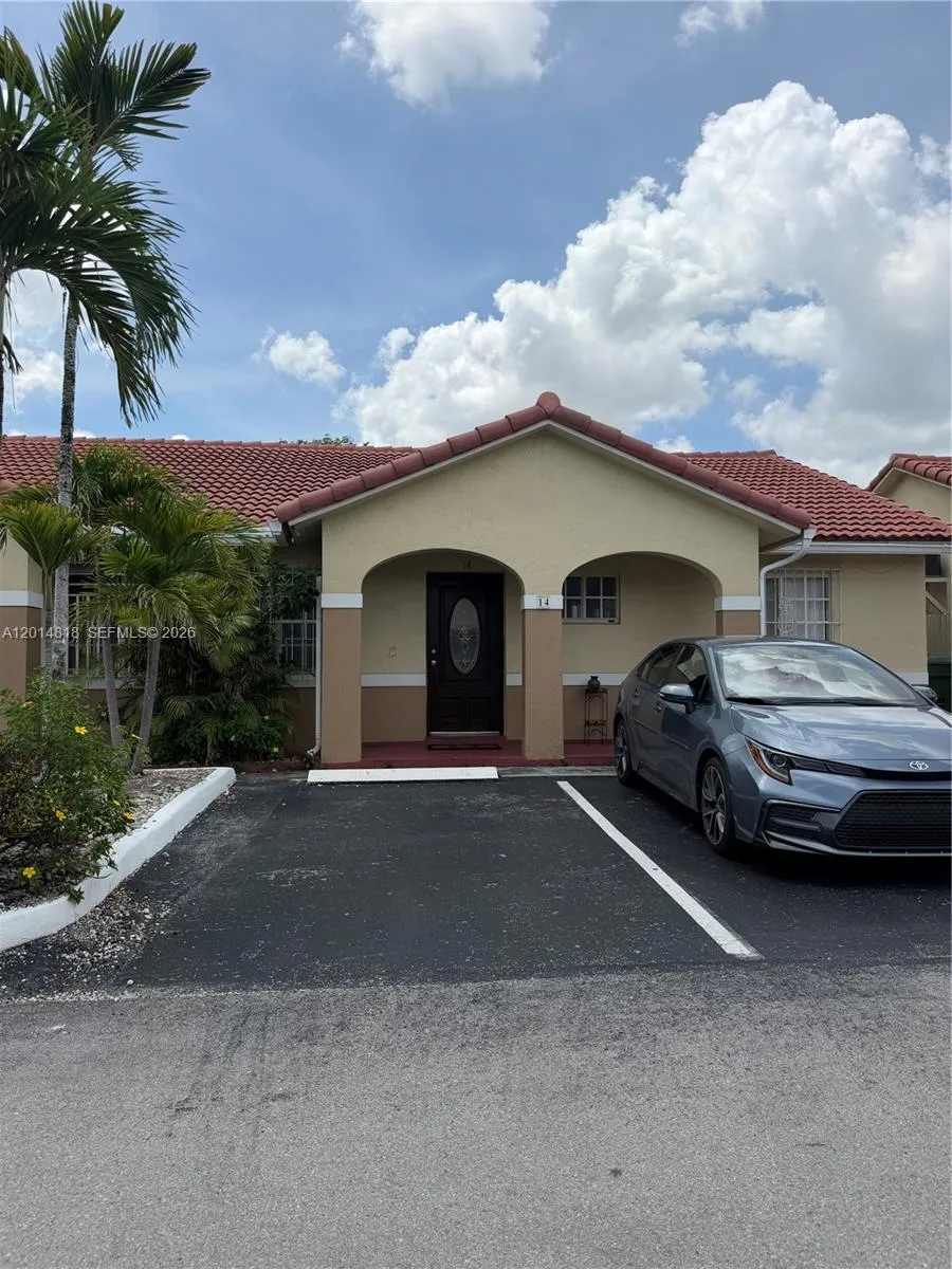 Listing  7101 W 24th Avenue 14, Hialeah, FL 33016, Hialeah, FL 33016