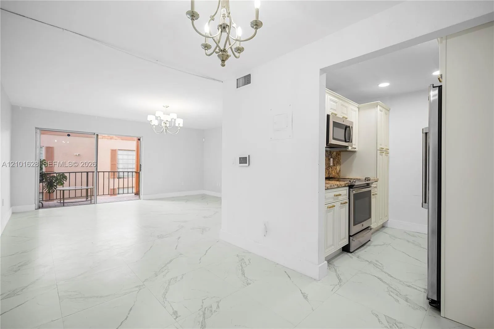 View details of listing 7105 Miami Lakes Drive N10, Miami Lakes, FL 33014 Miami Lakes with MLS#