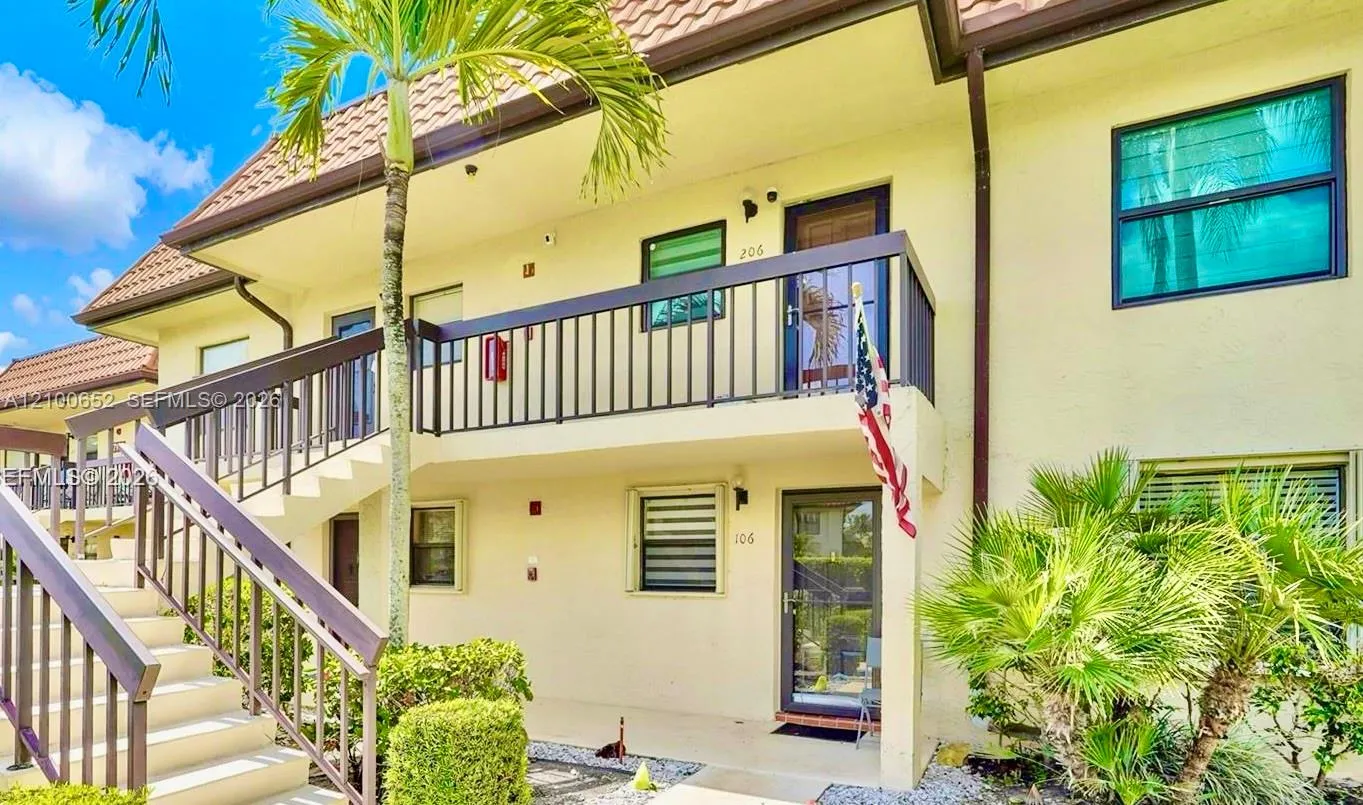 View details of listing 7142 Golf Colony Court 206, Lake Worth, FL 33467 Lake Worth with MLS# 