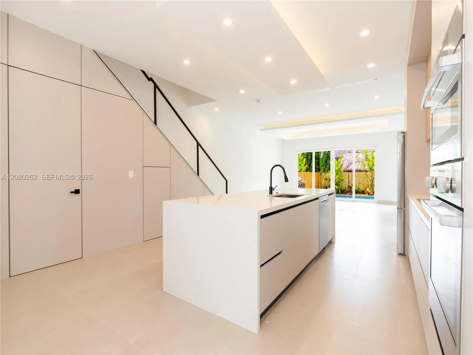 Listing  721 SW 7th Avenue, Fort Lauderdale, FL 33315, Fort Lauderdale, FL 33315