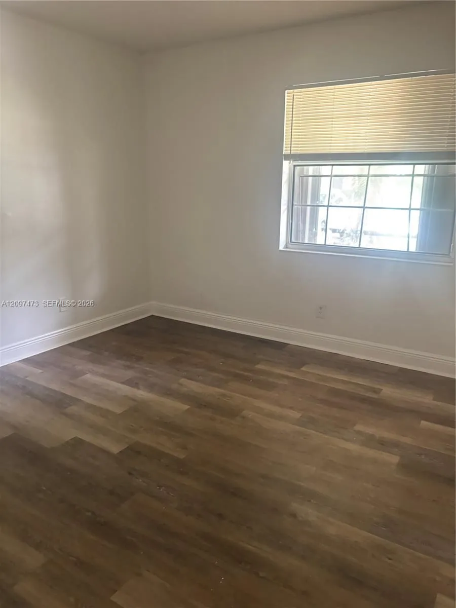 Listing  722 NW 103rd Terrace 102, Pembroke Pines, FL 33026, Pembroke Pines, FL 33026