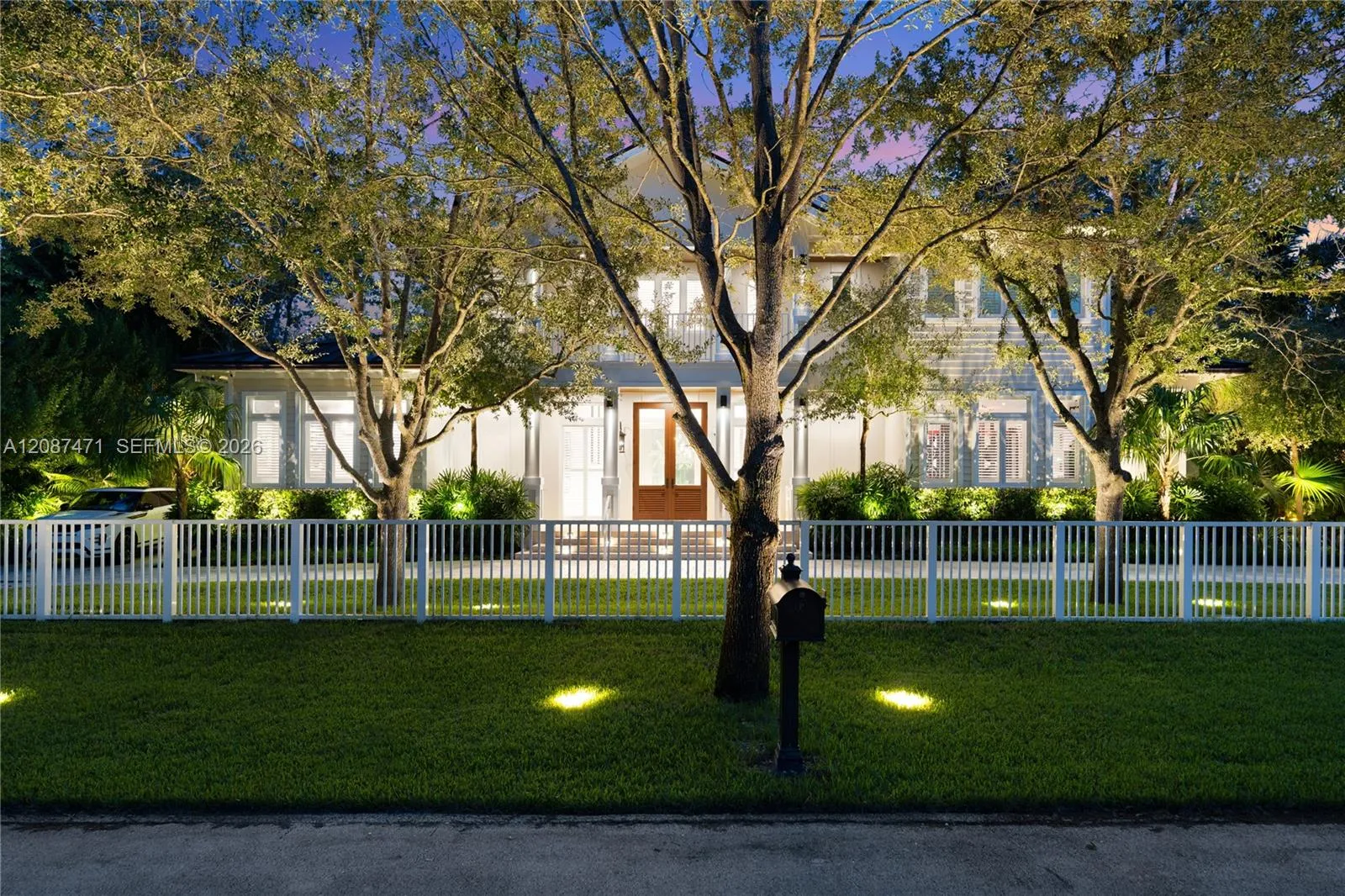 View details of listing 7220 SW 125th Street, Pinecrest, FL 33156 Pinecrest with MLS# 