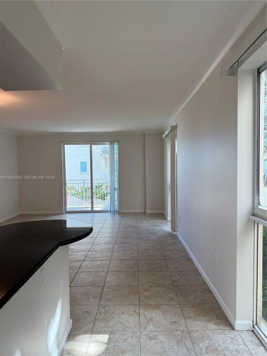 View details of listing 7270 SW 89th Street C301, Miami, FL 33156 Miami with MLS# 
