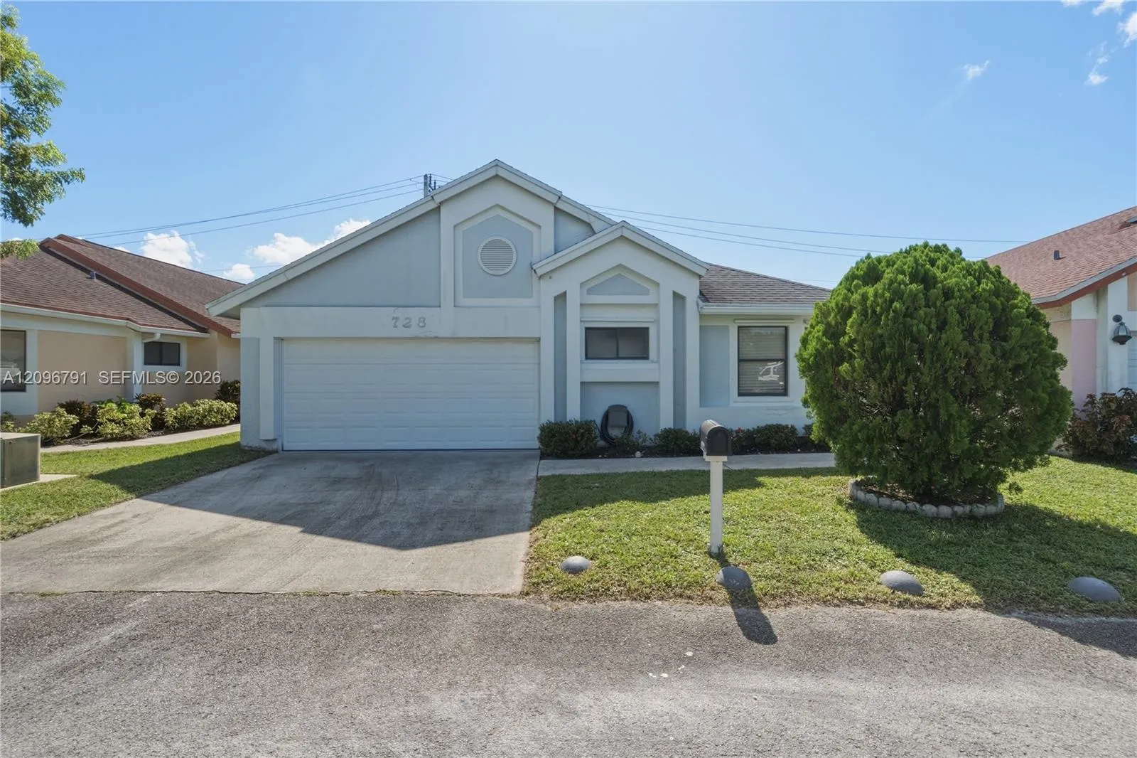 View details of listing 728 Holly Street 0, North Lauderdale, FL 33068 North Lauderdale with MLS#