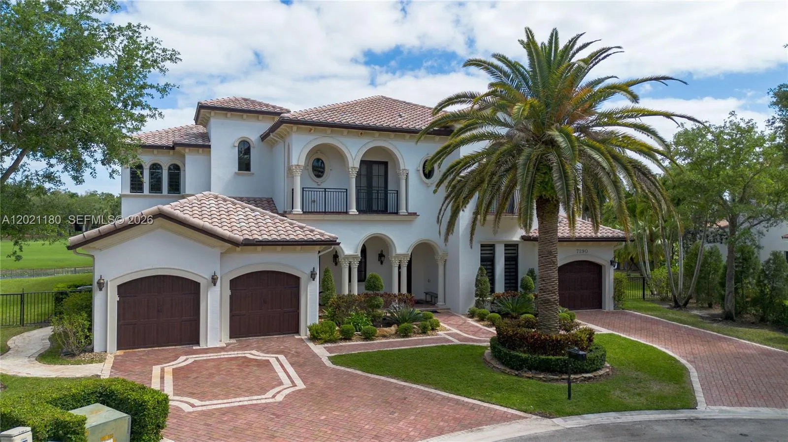 View details of listing 7290 Lemon Grass Drive, Parkland, FL 33076 Parkland with MLS# 