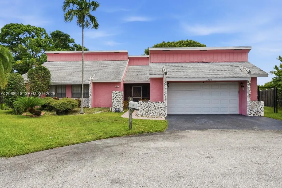 Listing  7300 Corkwood Terrace, Tamarac, FL 33321, Tamarac, FL 33321