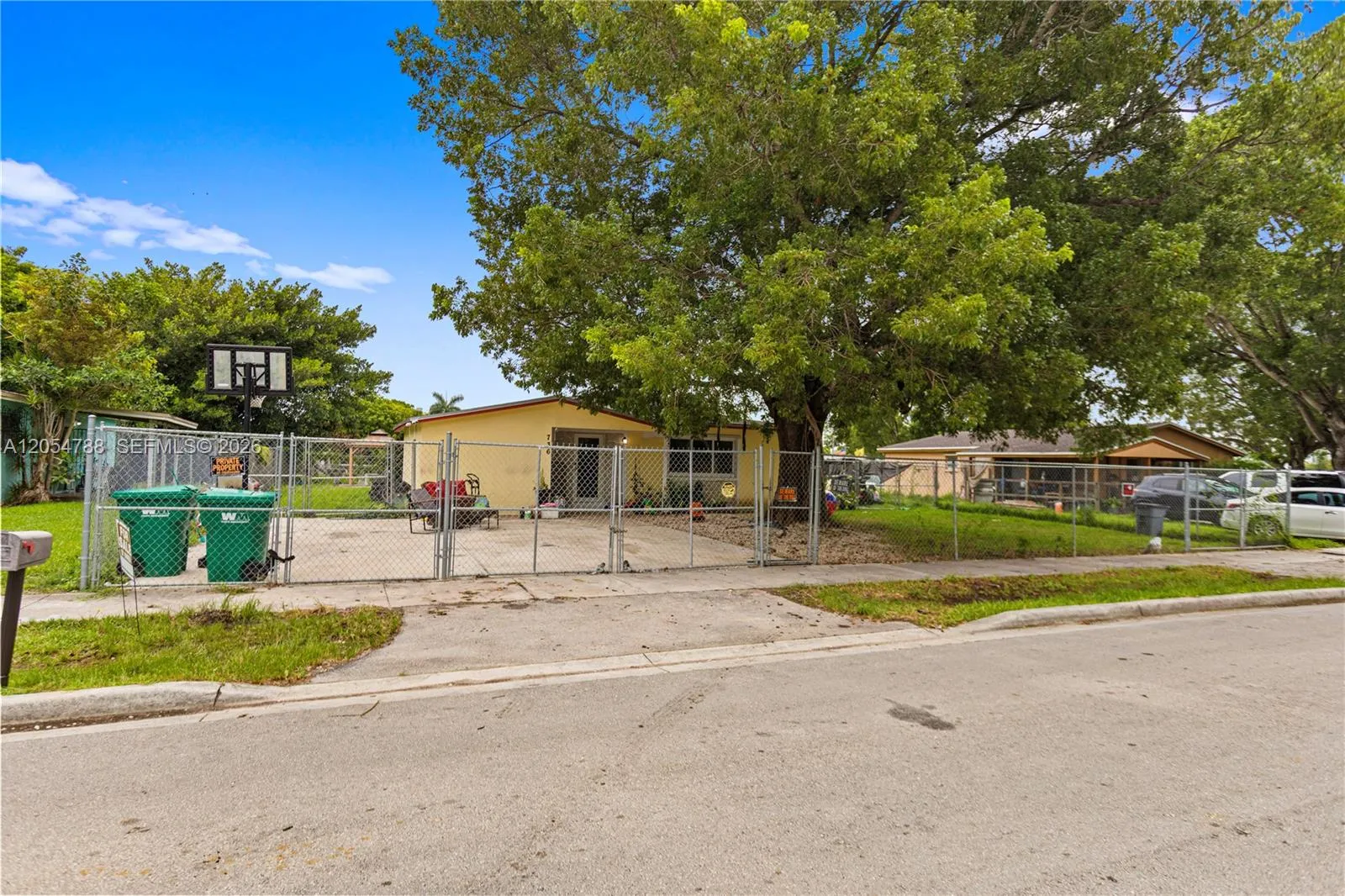 Listing  736 NW 8th, Florida City, FL 33034, Florida City, FL 33034