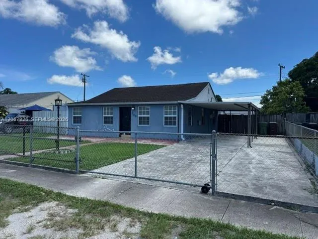 View details of listing 740 SE 4th Place, Hialeah, FL 33010 Hialeah with MLS# 