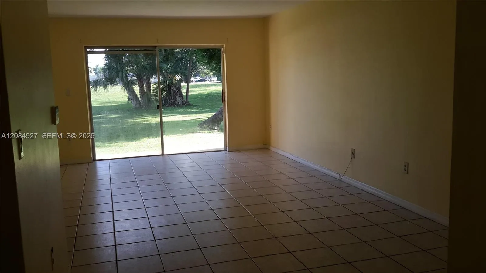 View details of listing 7400 Miami Lakes Drive D101, Miami Lakes, FL 33014 Miami Lakes with MLS#