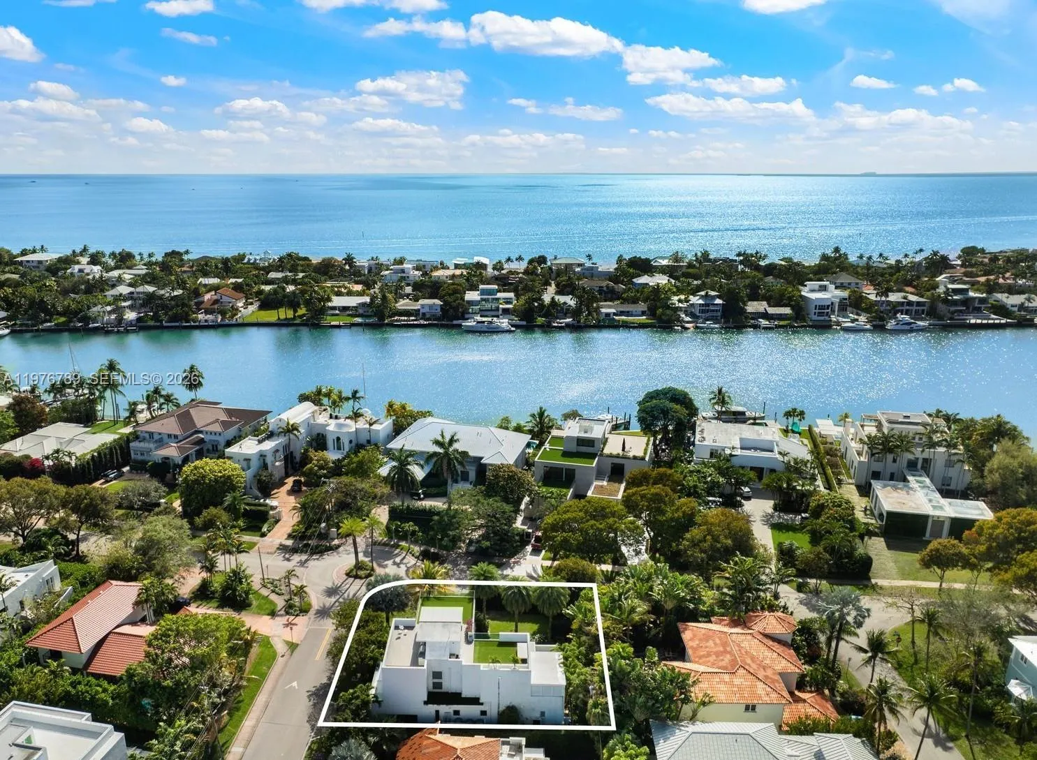 View details of listing 741 Harbor Drive, Key Biscayne, FL 33149 Key Biscayne with MLS#