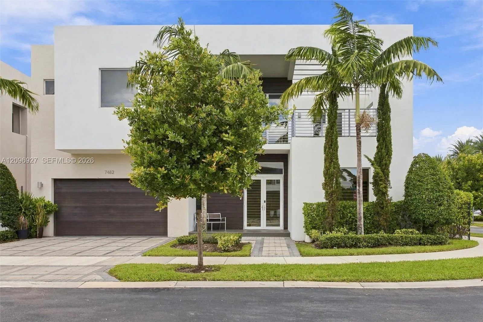 Listing  7482 NW 99th Court, Doral, FL 33178, Doral, FL 33178