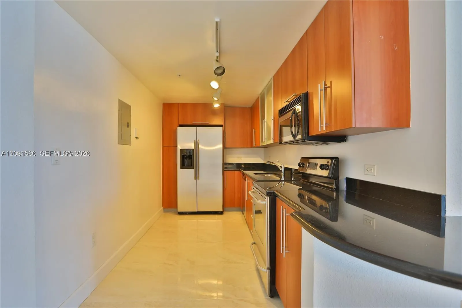 View details of listing 7501 E Treasure Drive 4K, North Bay Village, FL 33141 North Bay Village with MLS# 
