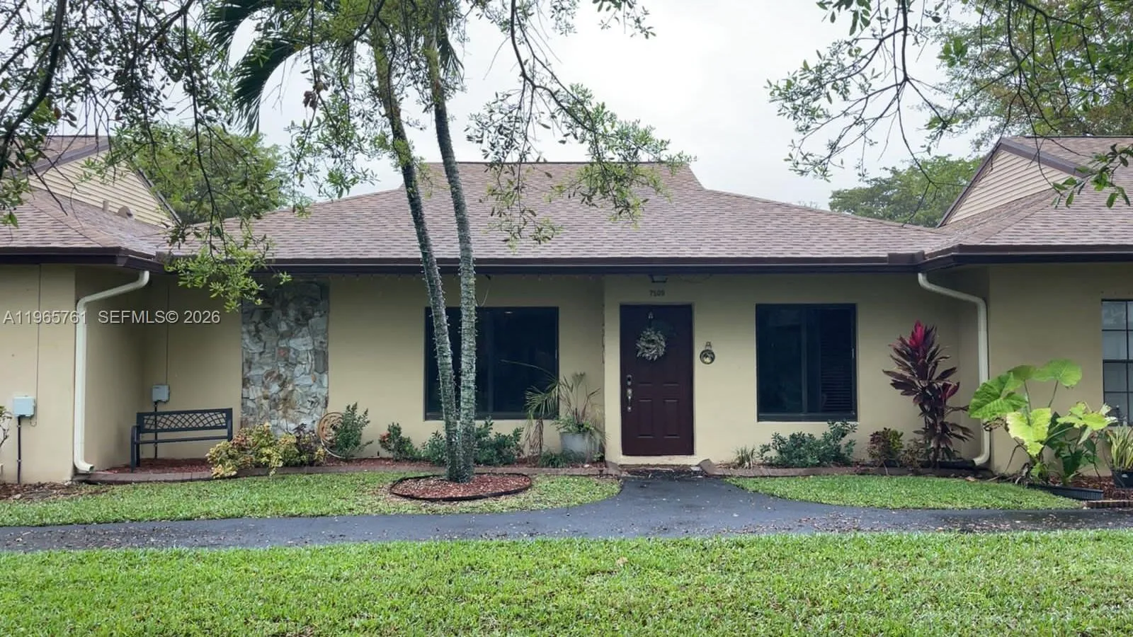 View details of listing 7509 SW 26th Court 5, Davie, FL 33314 Davie with MLS# 