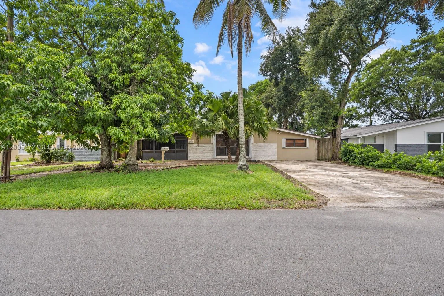 Listing  7580 Ramona Street, Miramar, FL 33023, Miramar, FL 33023