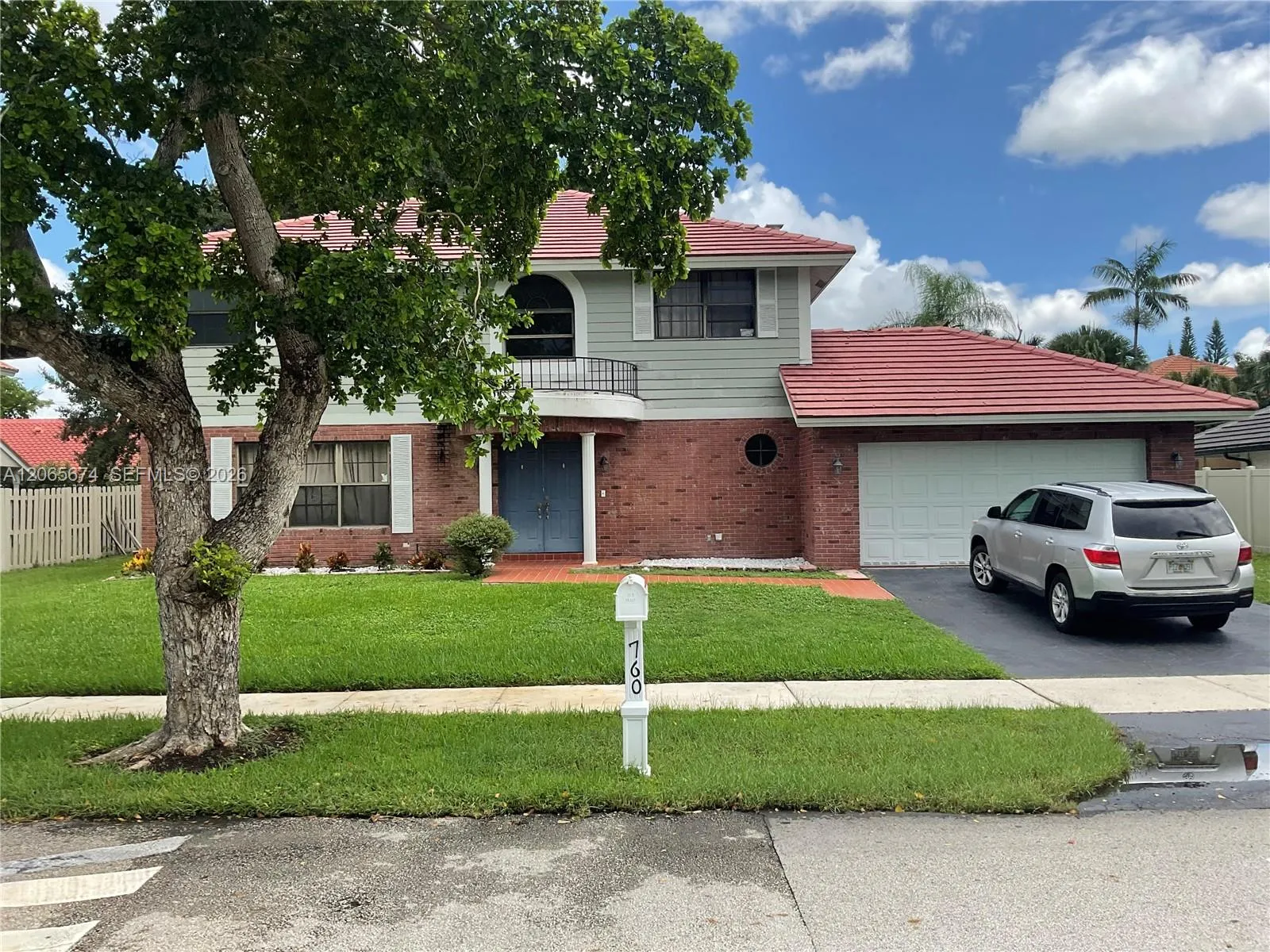 Listing  760 Blue Ridge Way, Davie, FL 33325, Davie, FL 33325
