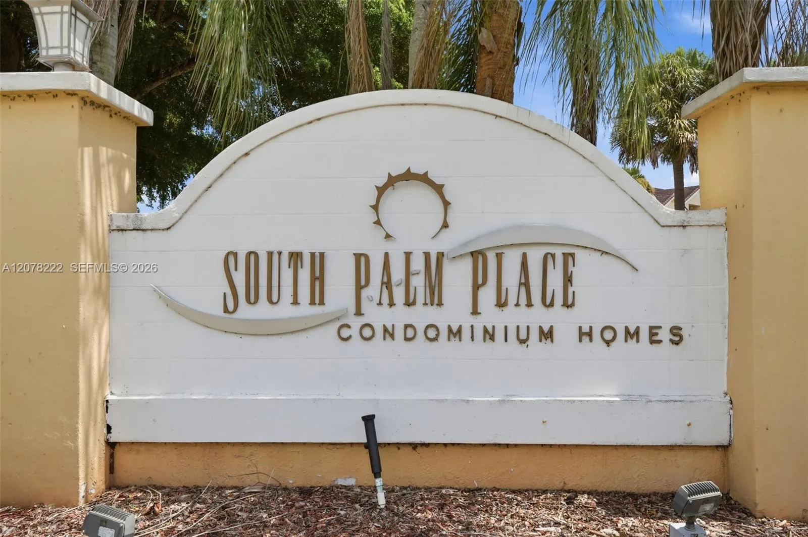 View details of listing 7610 Westwood Drive 122, Tamarac, FL 33321 Tamarac with MLS#