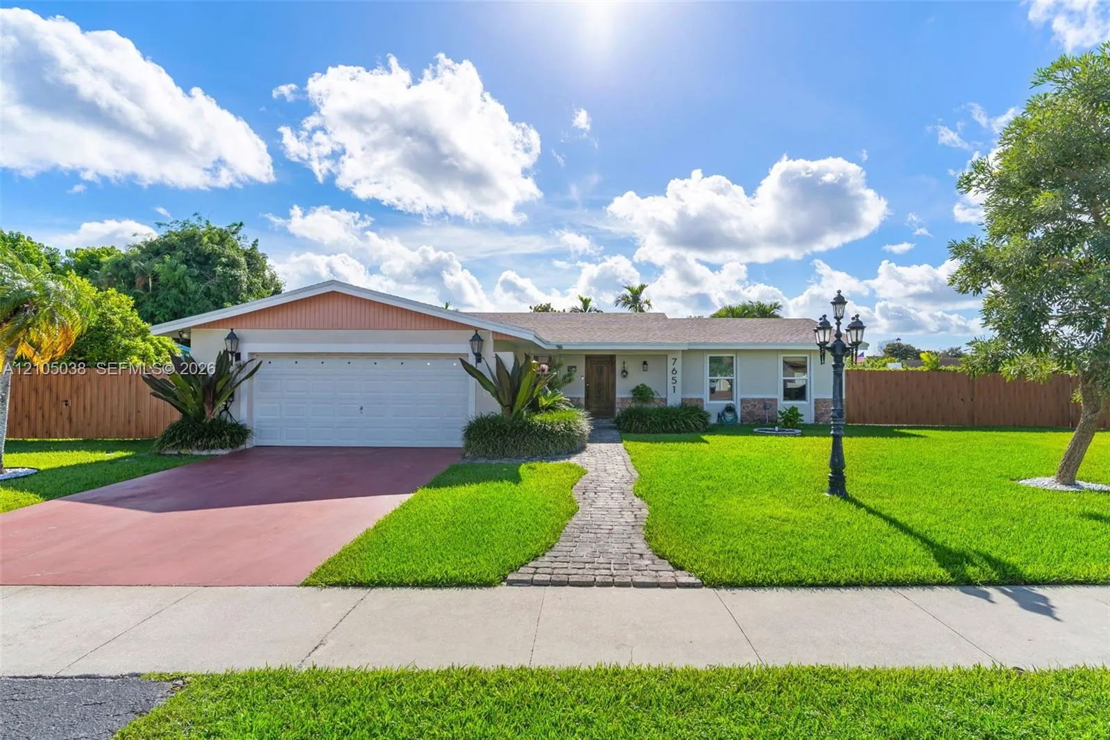 Listing  7651 SW 134th Avenue, Miami, FL 33183, Miami, FL 33183