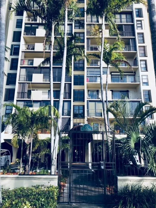 Listing  77 Crandon Boulevard 2E, Key Biscayne, FL 33149, Key Biscayne, FL 33149