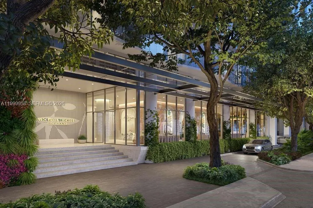 View details of listing 77 SE 5th Street 2905, Miami, FL 33131 Miami with MLS#