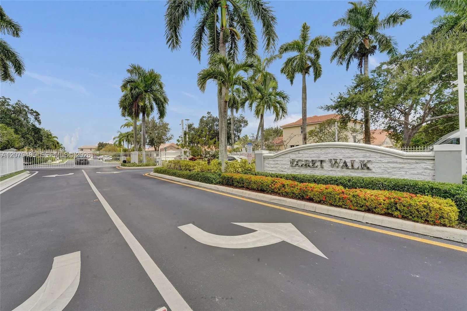 Listing  774 SW 120th Avenue, Pembroke Pines, FL 33025, Pembroke Pines, FL 33025